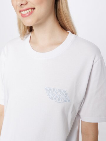 T-shirt 'SIDE BY SIDE' Hey Soho en blanc