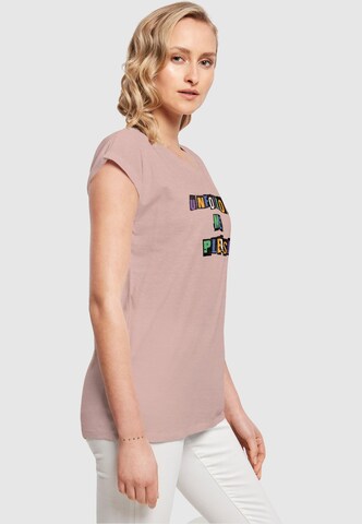 T-shirt 'Please X' Merchcode en rose