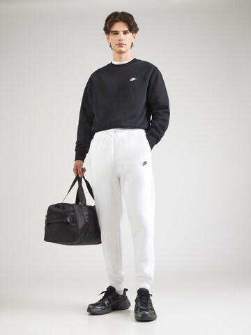 Nike Sportswear Tapered Nadrág 'CLUB' - fehér