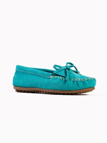 Minnetonka Mokassin 'Kilty' in Blau