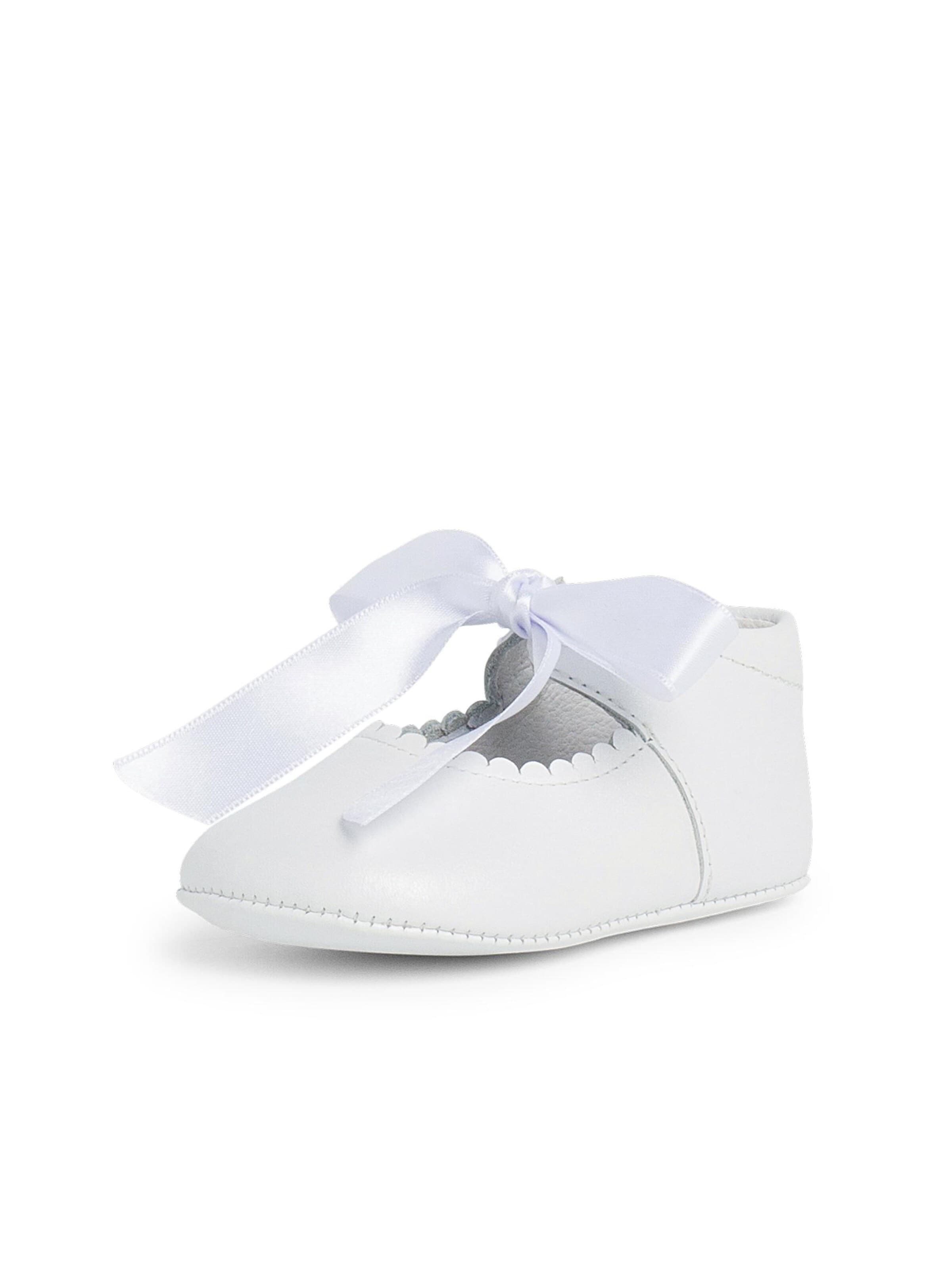 Chaussure basse Pisamonas en blanc : devant