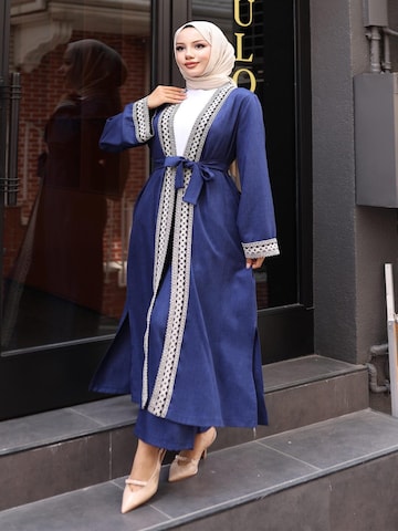 MODAMIHRAM Tunic in Blue: front