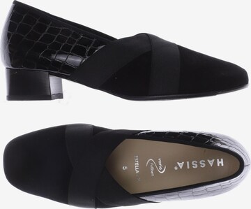 HASSIA Flats & Loafers in 38 in Black: front