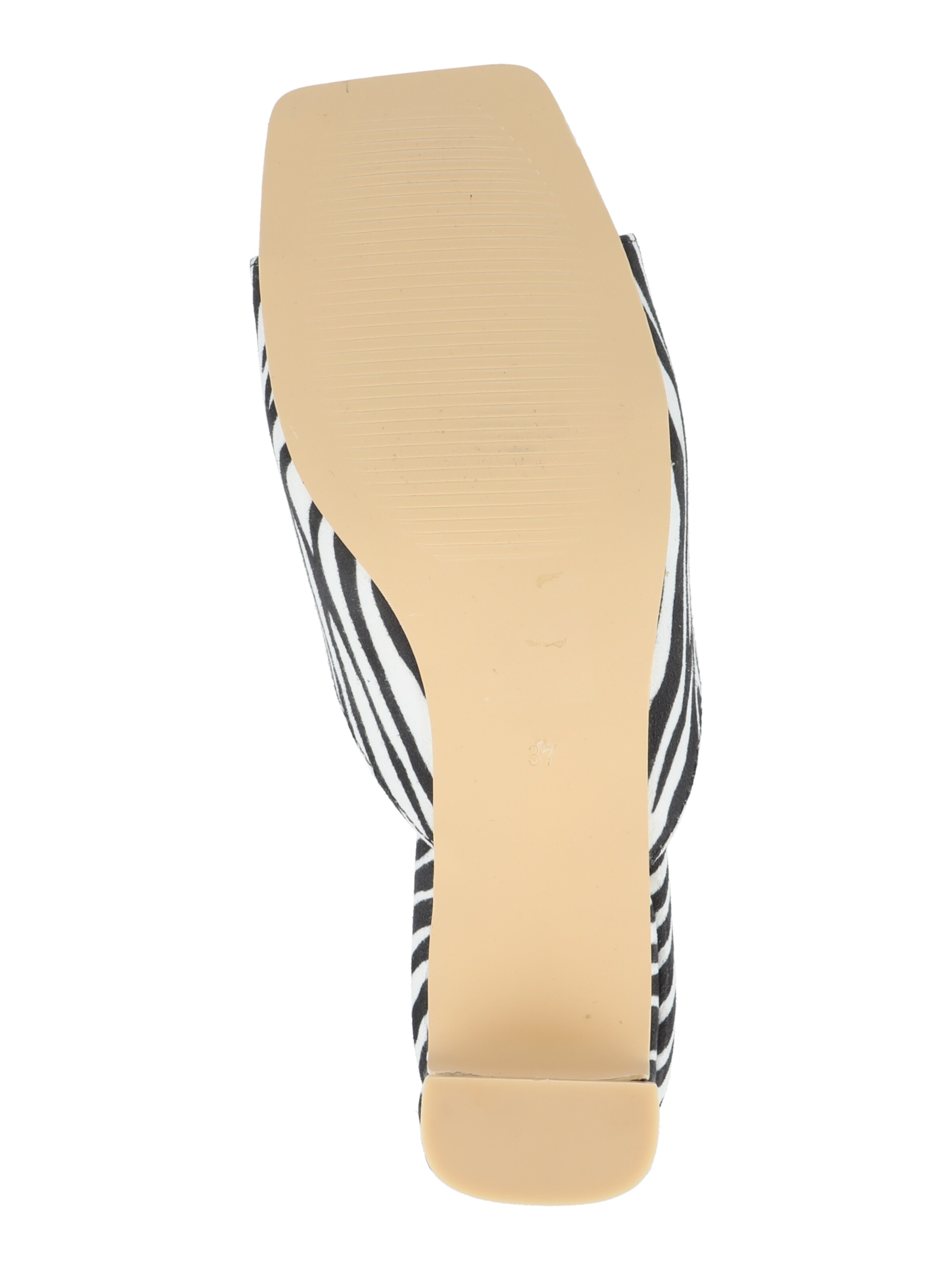 NLY by Nelly Пантолеты 'Kitten' в Черный