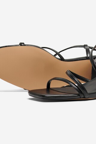 ONLY Sandalen met riem 'AYLIN' in Zwart