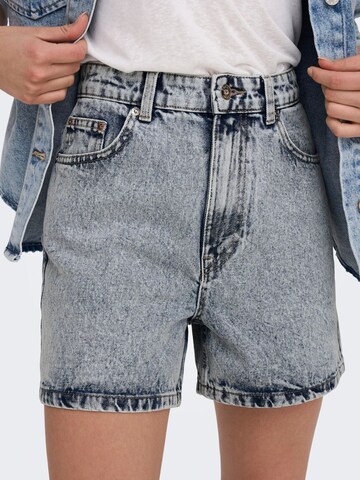 ONLY Regular Shorts 'Bay' in Blau