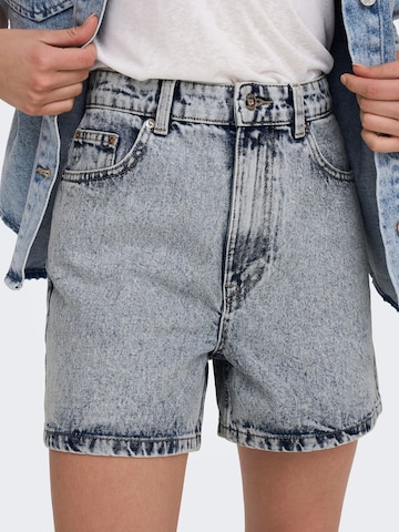 ONLY Regular Shorts 'Bay' in Blau