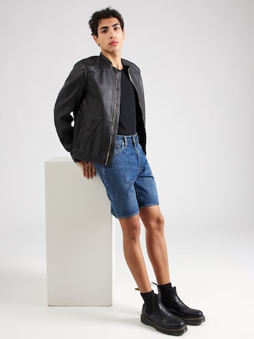 LEVI'S ® Loosefit Jeans '468 Loose Shorts' in Blauw