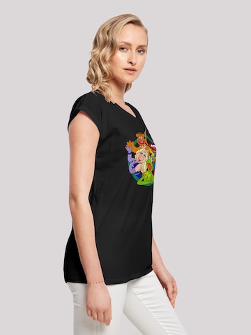 F4NT4STIC Shirt 'Disney Die Muppets Group Circle' in Zwart