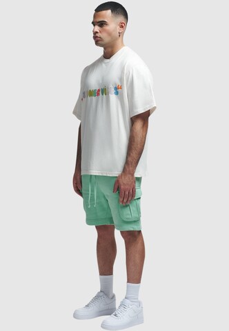 Maglietta 'Summer Vibes' di 2Y Studios in bianco
