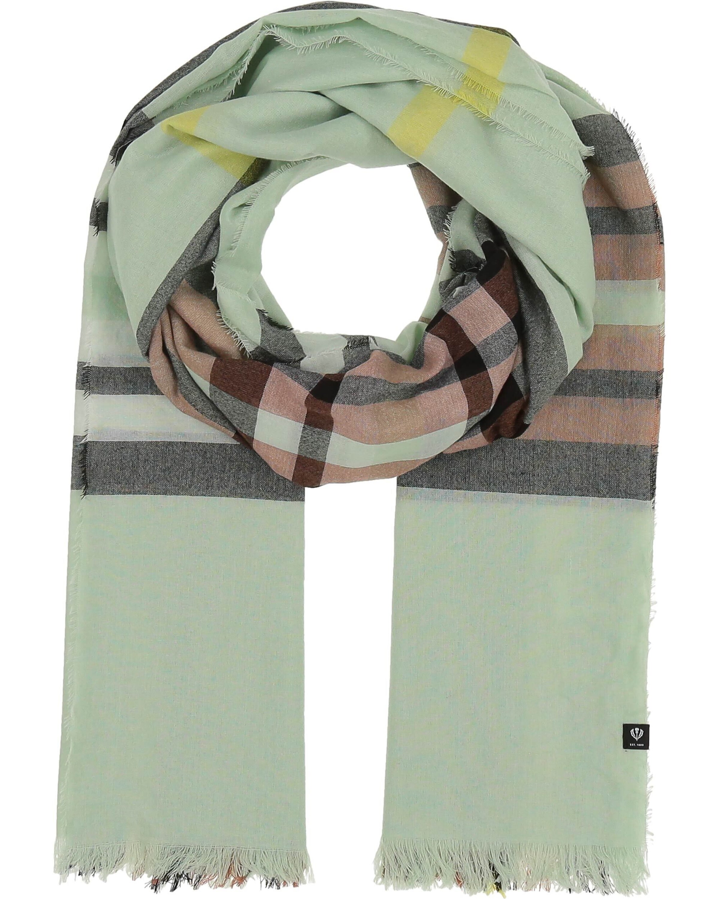 FRAAS Schal in Grün: Vorderseite