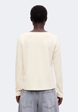 monari - Camiseta en blanco