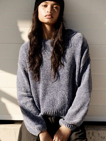Pull-over Pull&Bear en bleu : devant