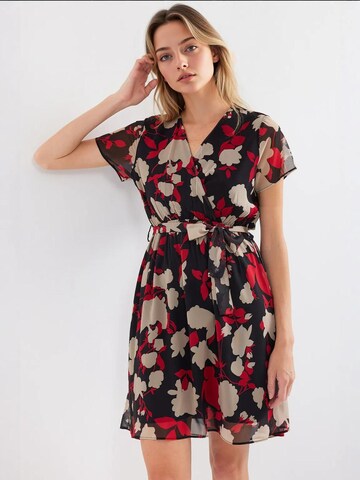 Bigdart Dress in Red: front