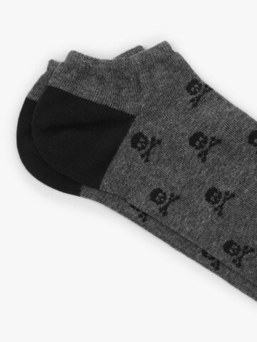 Scalpers Ankle Socks 'Nos Skull' in Grey