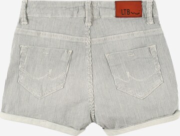 LTB Regular Shorts 'Judie' in Weiß