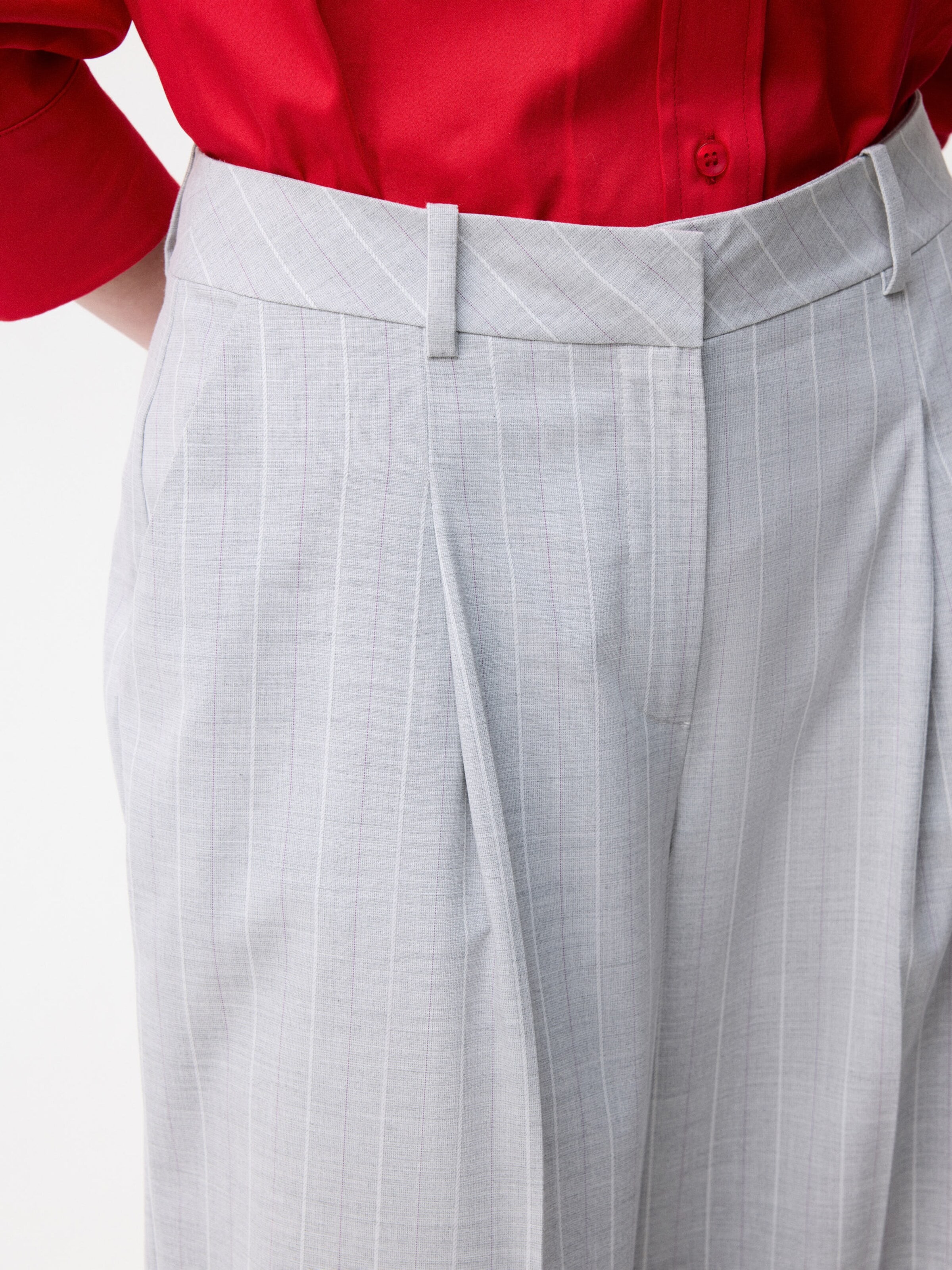 adl Loosefit Hose‌‌‌‌‌‌‌‌ in Grau