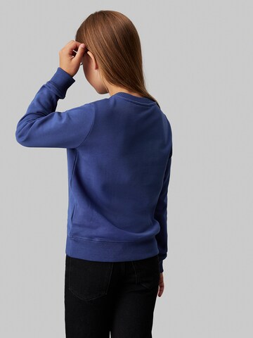 Calvin Klein Jeans Sweatshirt in Blau