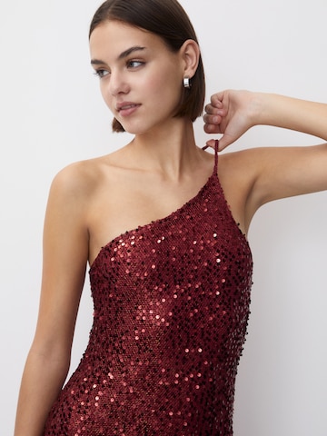 Pull&Bear Evening dress in Red
