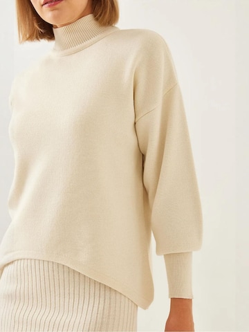 Bianco Lucci Suit in Beige