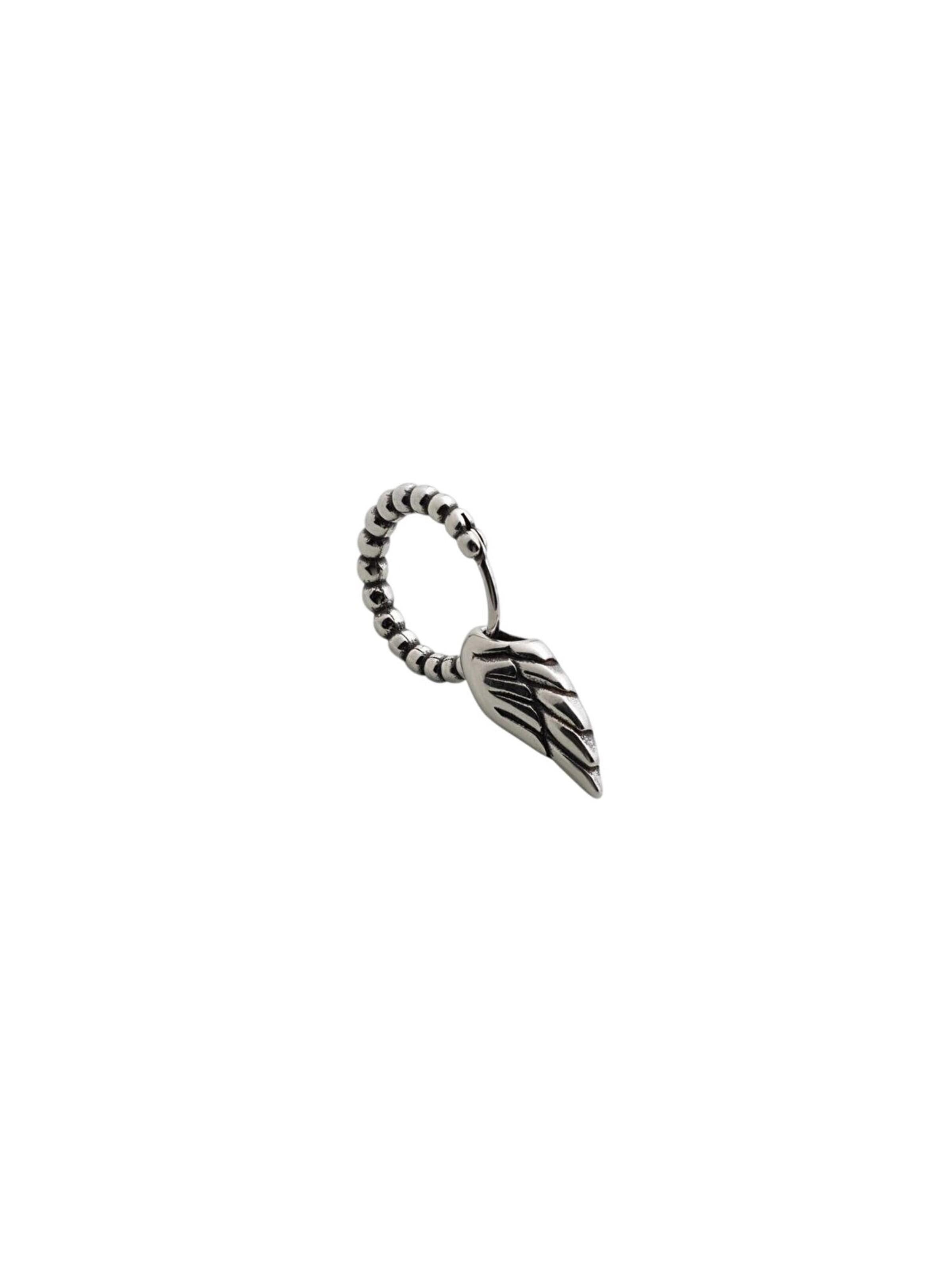 So Chic Earring in Silver: front