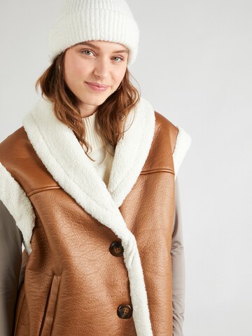 Gilet 'Lammy' di Summum in marrone