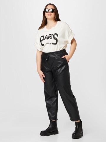 River Island Plus - Camiseta en blanco