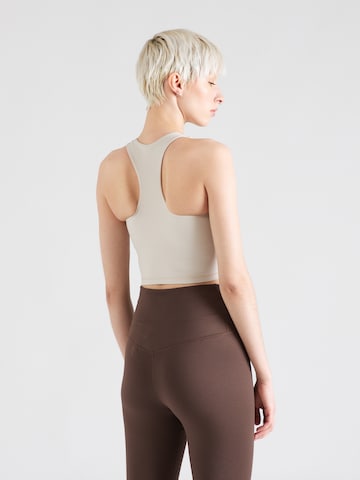 Haut de sport Eivy en beige