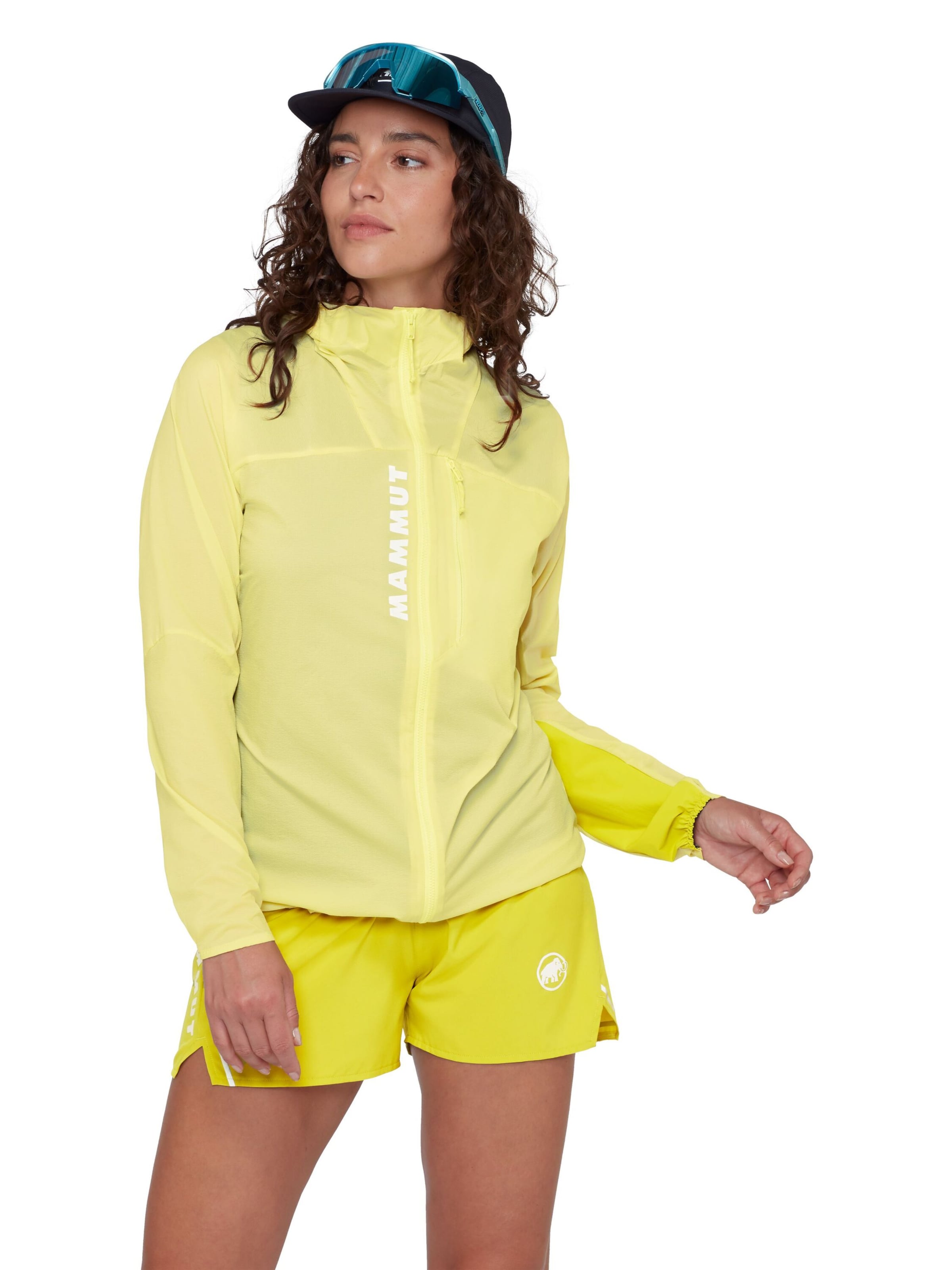 MAMMUT Outdoor Jacket in Yellow: front