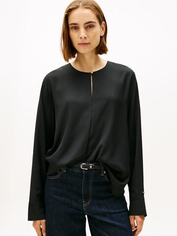 TOMMY HILFIGER Blouse in Black: front