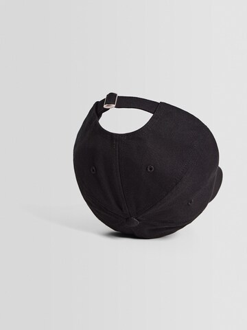 Bershka Cap in Schwarz