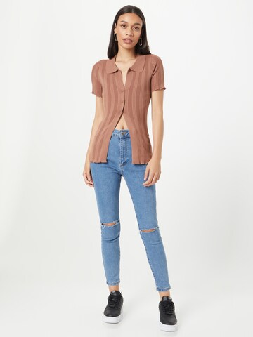 T-shirt Cotton On en marron