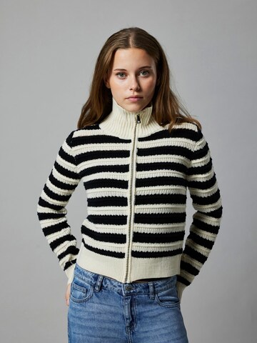 NAME IT Cardigan i hvid: forside