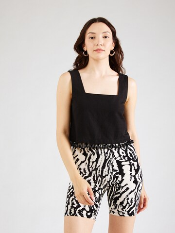Top de la TOPSHOP pe negru