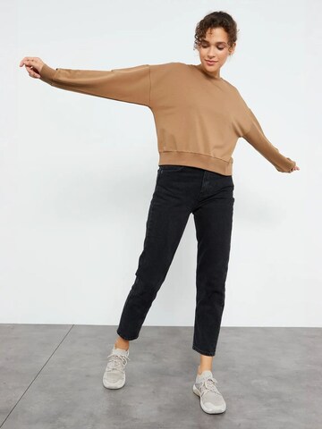 Sweat-shirt 'Sweatshirts' Tommy Life en marron