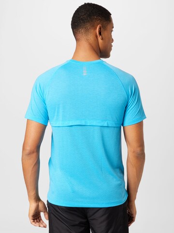 UNDER ARMOUR Funkcionalna majica 'Streaker' | modra barva