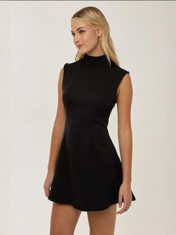 Hiccup Dress in Black
