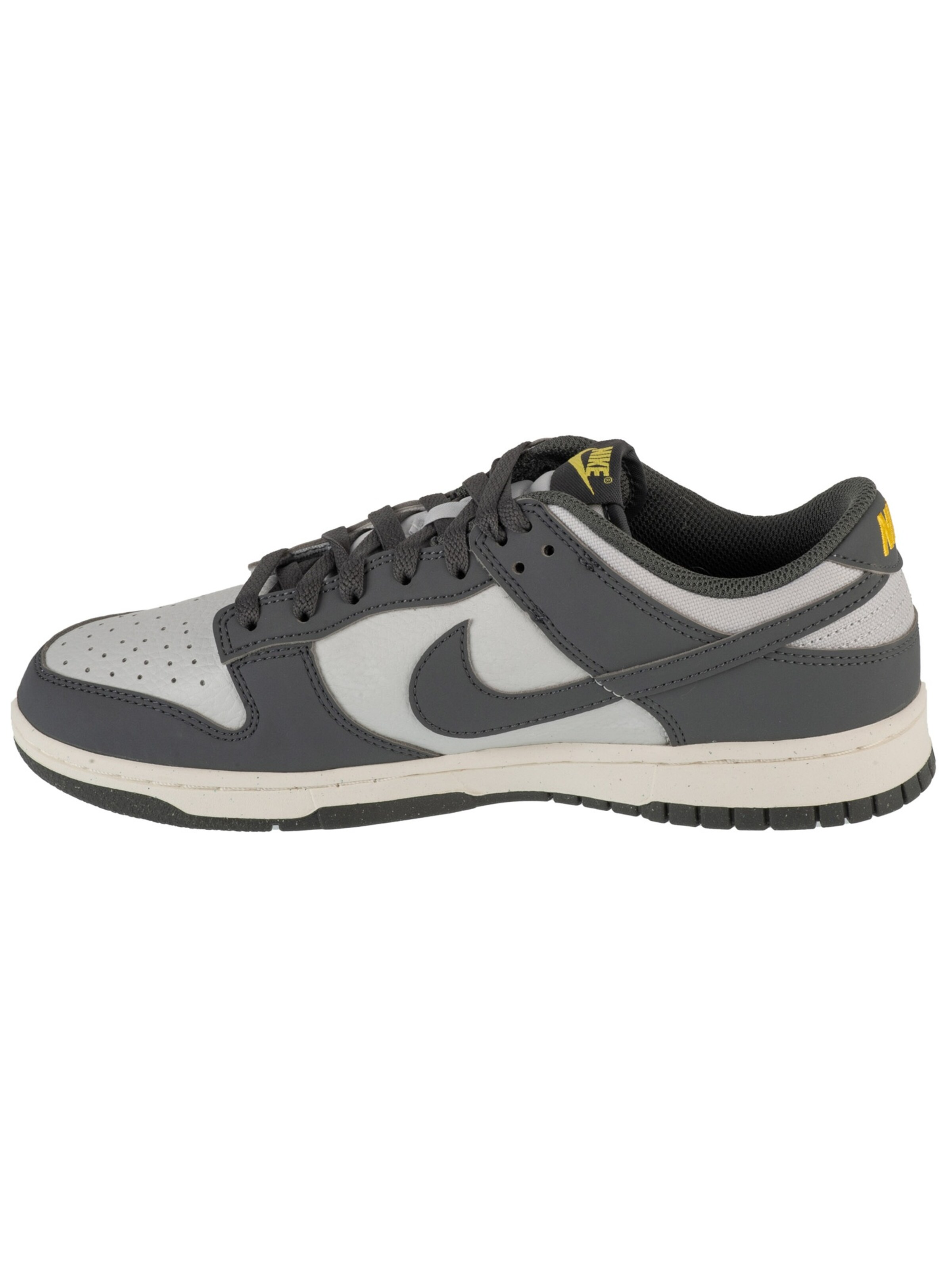 NIKE Sneaker low 'Dunk Low NN'‌‌‌‌‌‌‌‌ in Grau: Vorderseite
