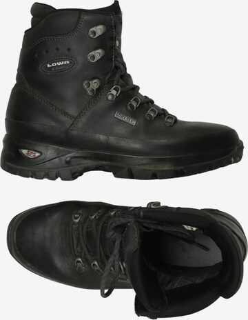 LOWA Stiefel 39,5 in Schwarz: Vorderseite
