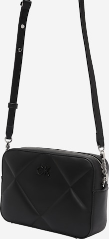 Calvin Klein Crossbody Bag in Black