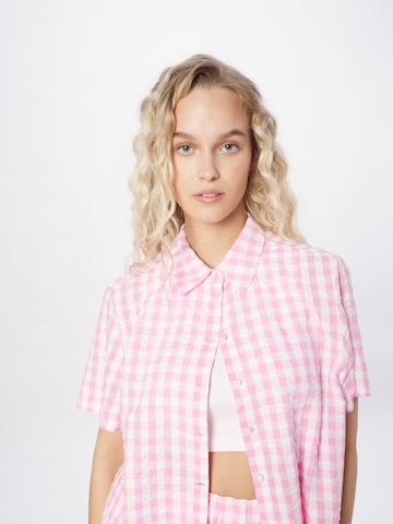 Monki Bluse i pink