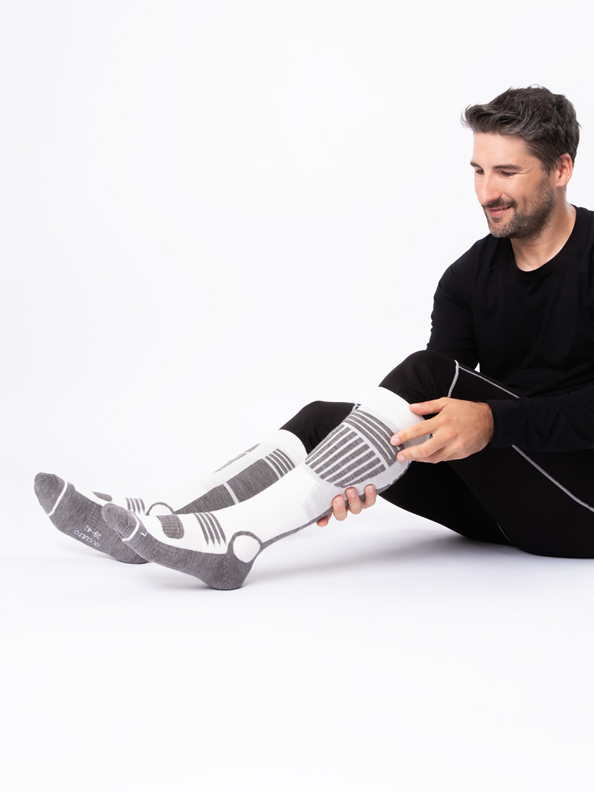 Occulto - Calcetines deportivos 'Ski Felix' en negro: frente