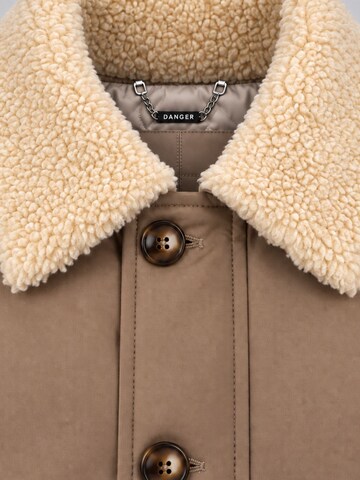Veste d’hiver Danger en marron