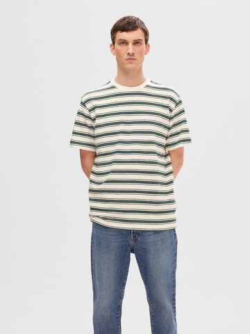 T-Shirt SELECTED HOMME en vert : devant