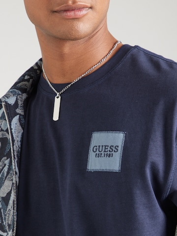 GUESS Bluser & t-shirts i blå