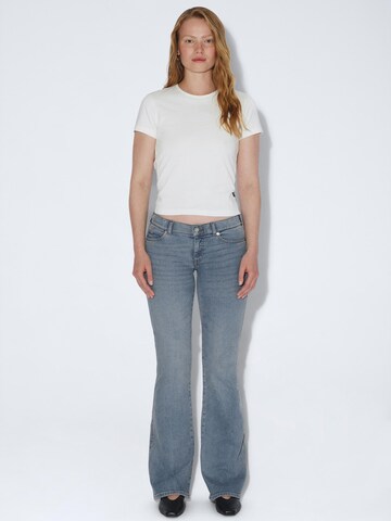 Dr. Denim Skinny Jeans 'Kily Low Bootcut' in Blauw: voorkant