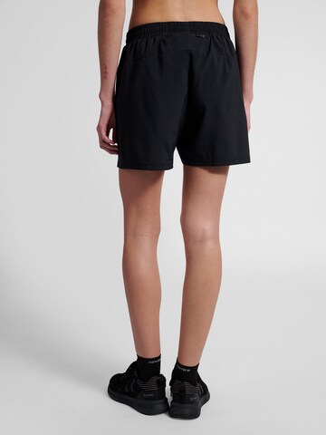 Newline Loose fit Sports trousers 'Max' in Black