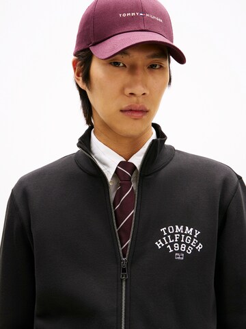 TOMMY HILFIGER Jopa na zadrgo | črna barva