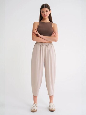 MixRay - Folgado Calças em bege