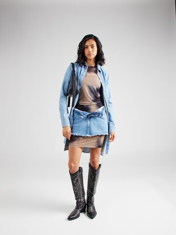 DIESEL - Vestidos camiseiros 'DESY' em azul